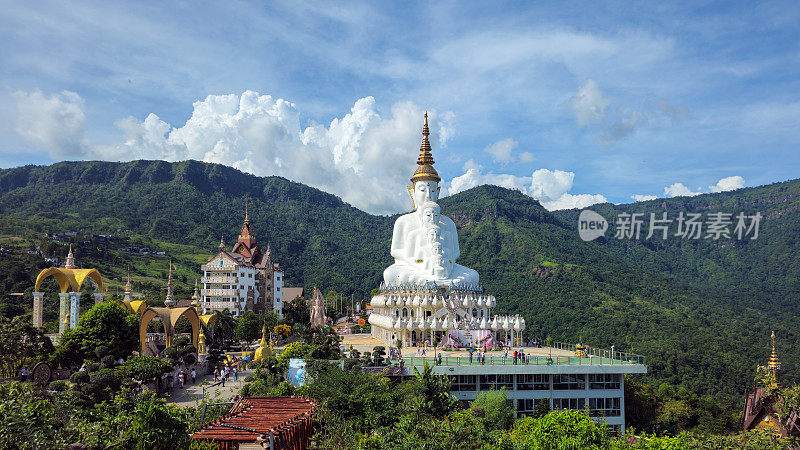 Wat Phra That Pha Son Kaew，泰国碧差汶省Khao Kho区